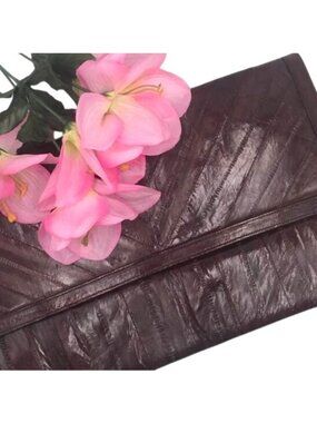 Vintage Sophisticated Exotic EEL SKIN Classic Fold-over Clutch - Brown Timeless